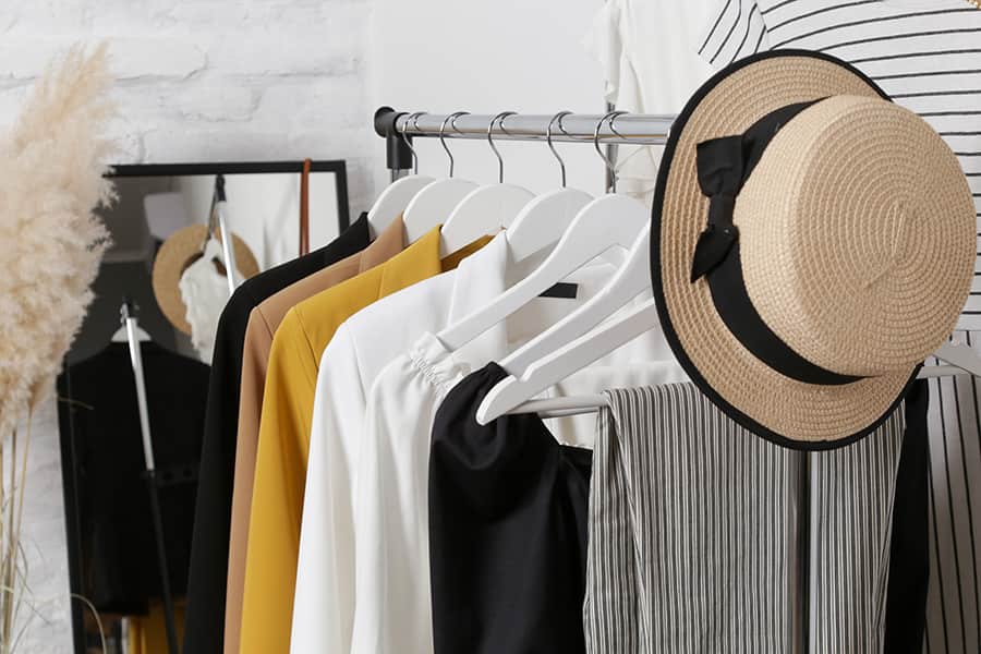 9 Tips To Build a Capsule Wardrobe On A Budget