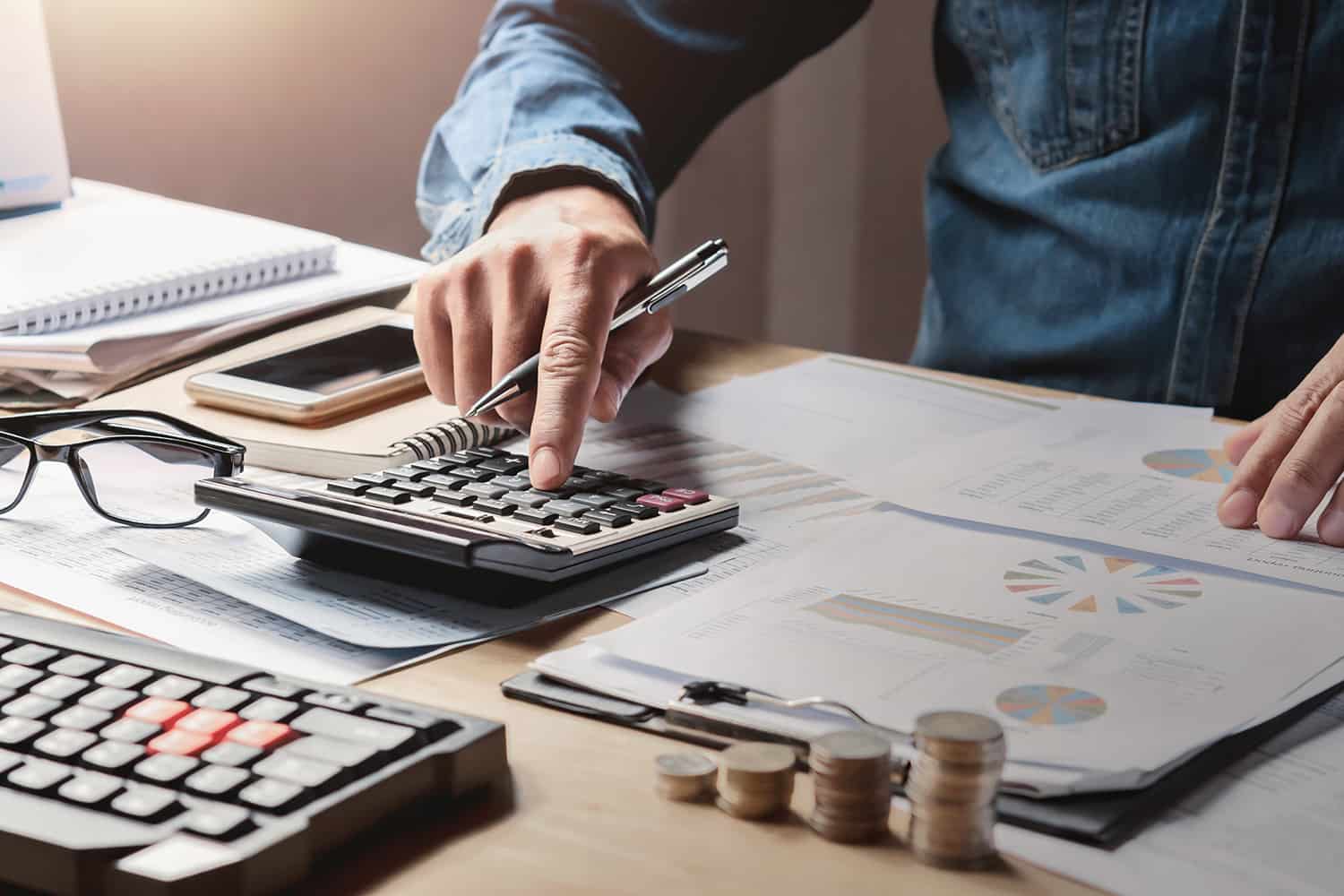 Sort Finances Sorting out your finances if you’ve lost your job - Rest Less