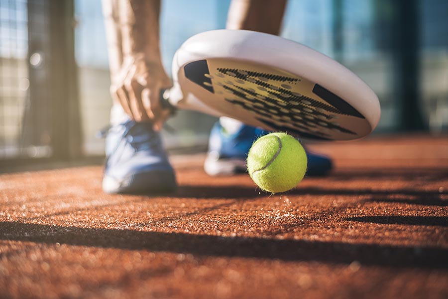 The difference between Padel balls and Tennis balls