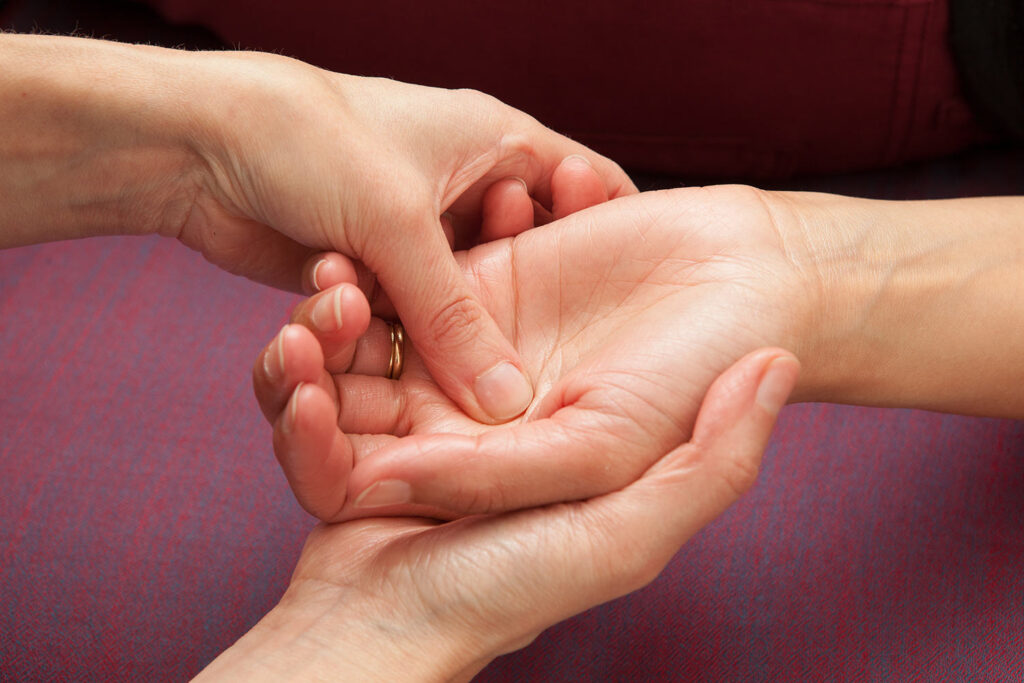 What are the benefits of hand massage? Rest Less