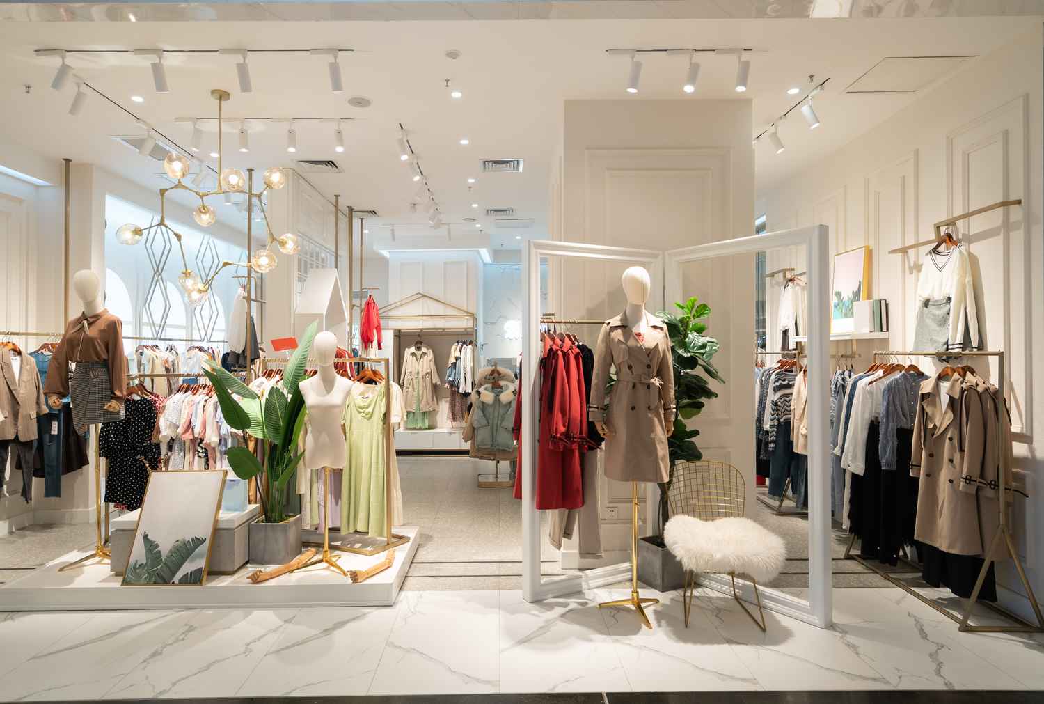 10 fashion trends for 2025 - Rest Less