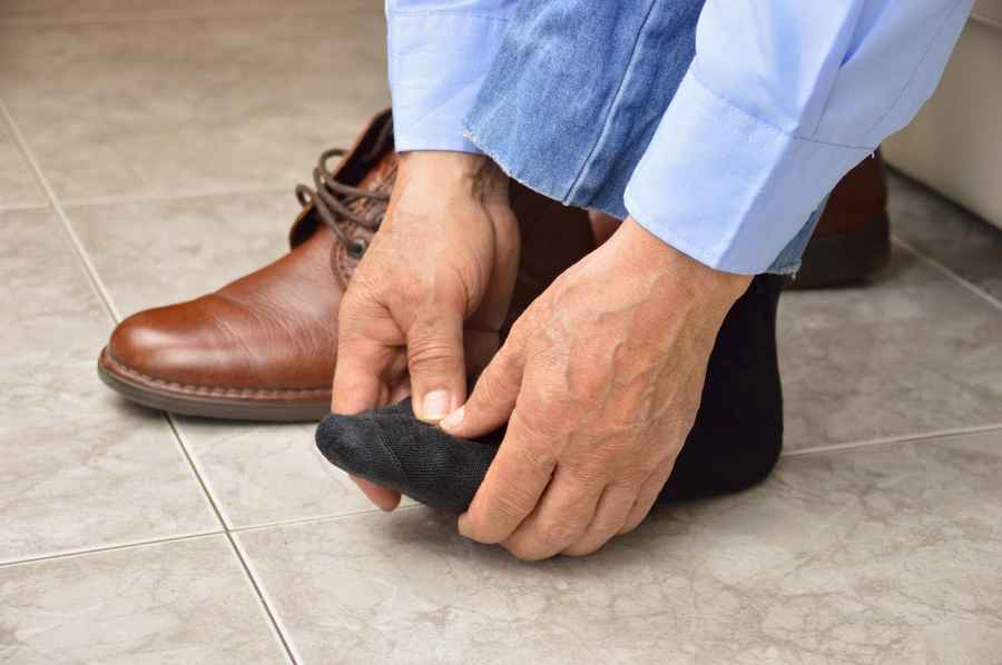 What’s the link between footwear and arthritis pain?