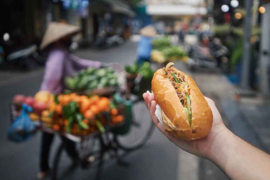 Banh mi, Vietnam