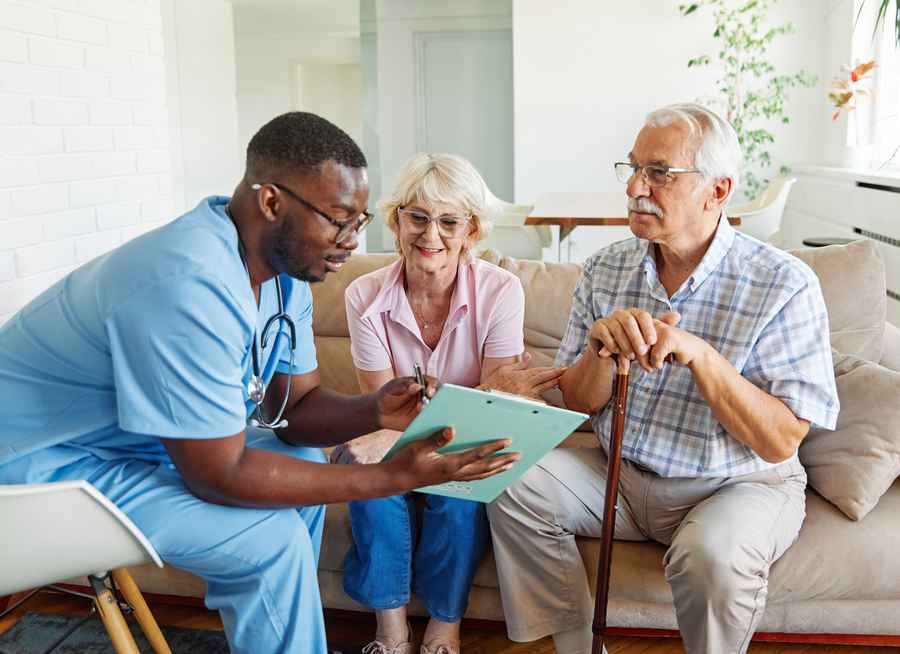 Knee injections versus joint replacement – which is better for me?