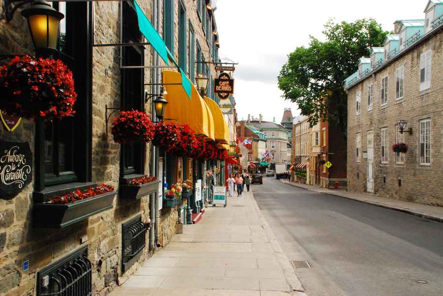 Quebec in Depth with the Gaspe Peninsula