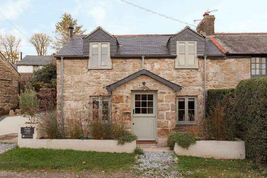 Bryher Cottage, Trevaylor, West Cornwall