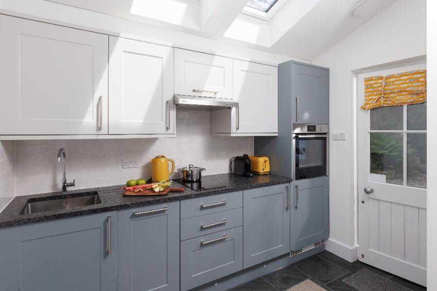 Hollydale Cottage, Lamorna, West Cornwall