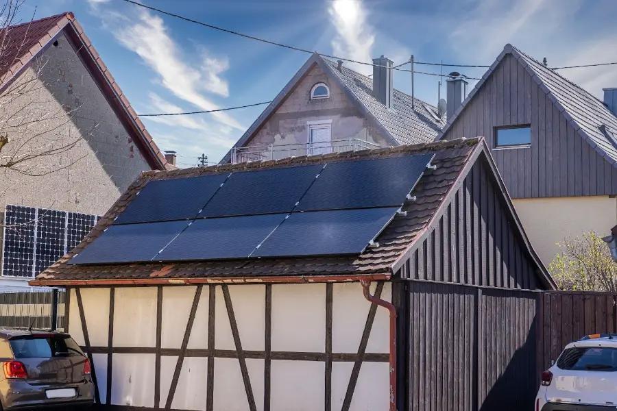 Can you install solar panels on a shed or garage