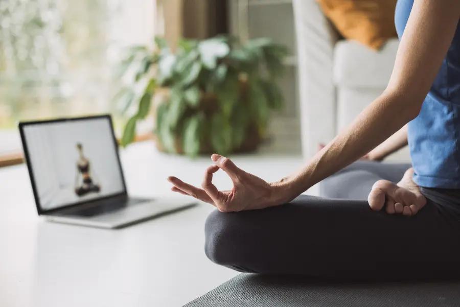 AI-enhanced yoga