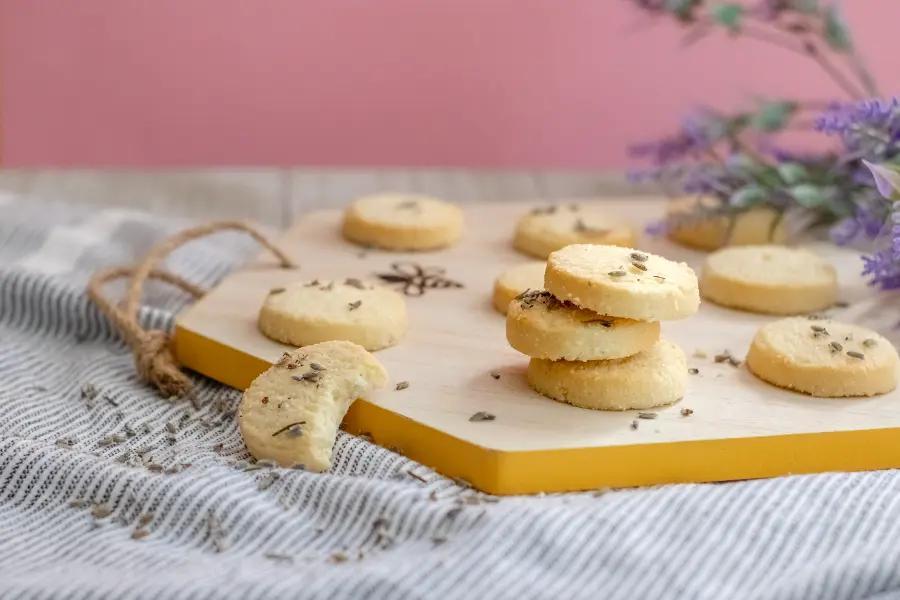 Lavender shortbread