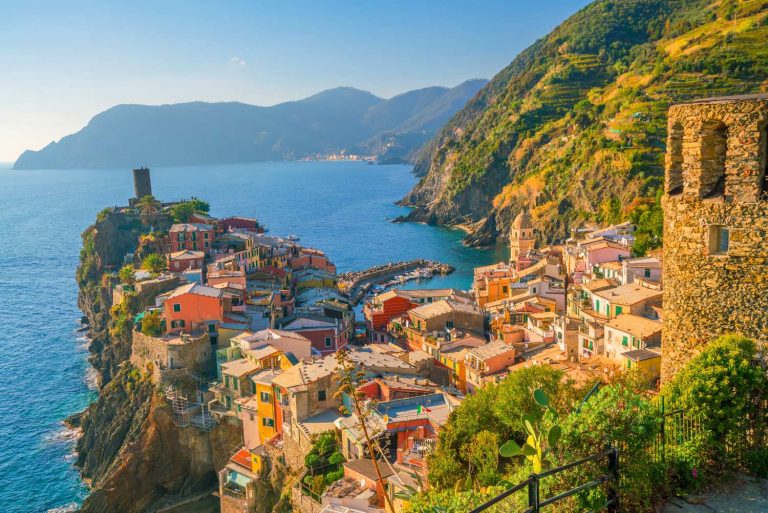 6 of the top walking adventures from across the globe