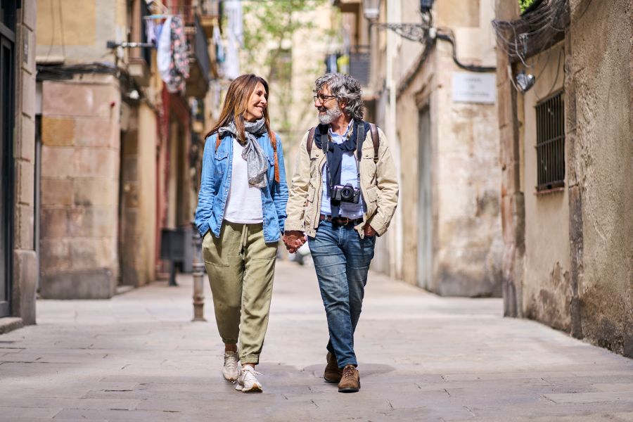 What are the benefits of tailor-made travel?