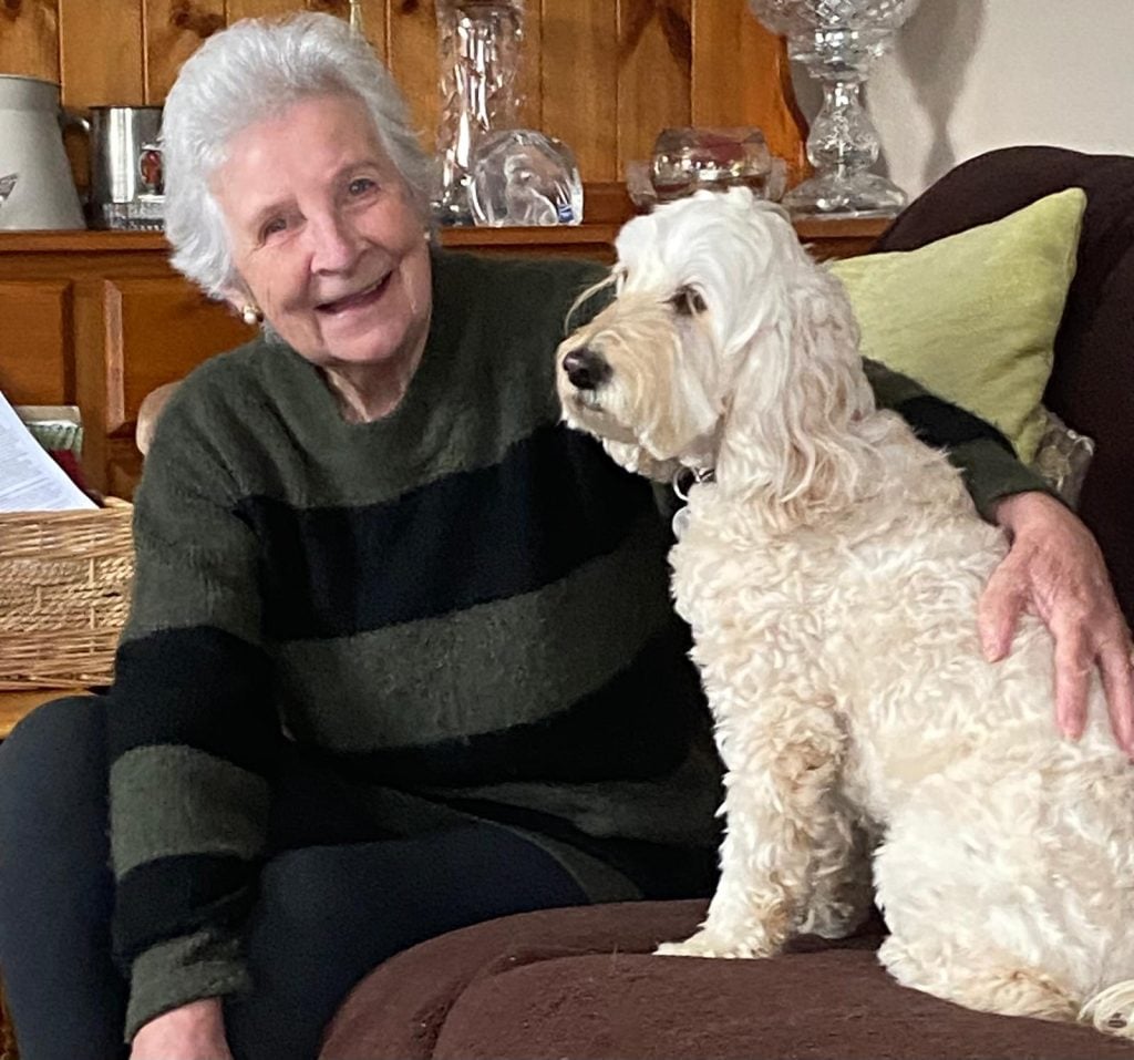 Benefits of becoming a Barking Mad Host:
