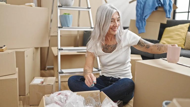 6 powerful health benefits of decluttering