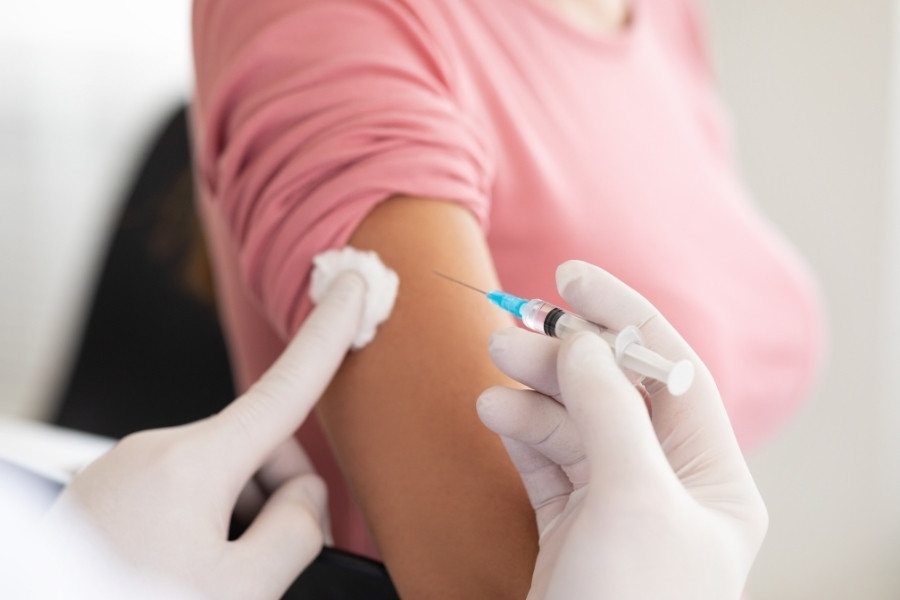 Is there a vaccination for meningitis B?