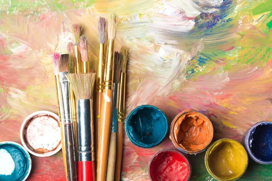 Art holidays