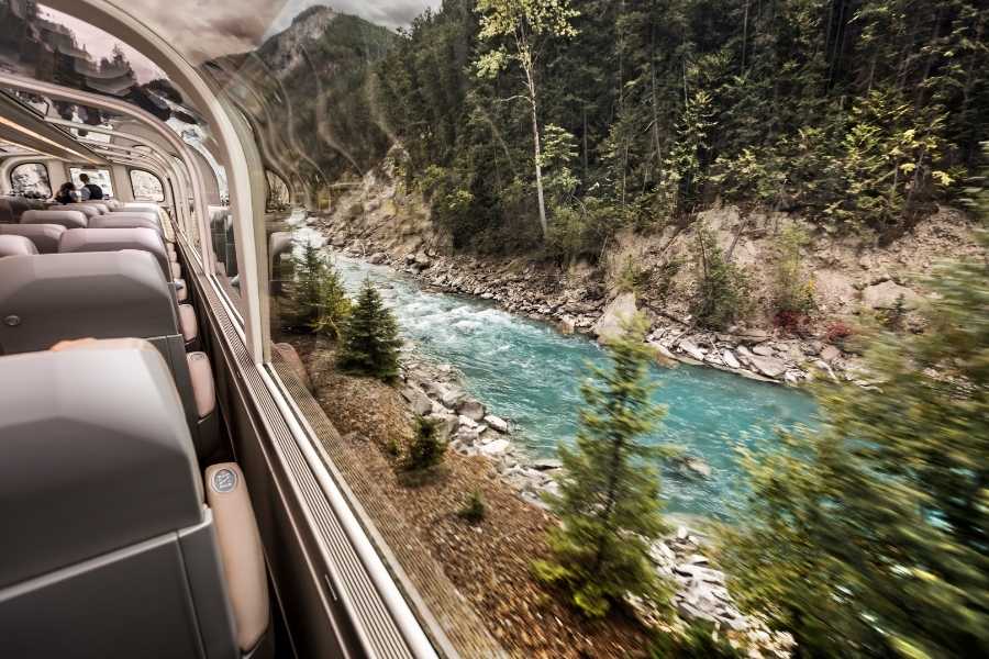 A front-row seat to the Canadian wilderness