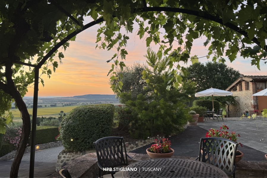 Experience the Charm of Tuscany
