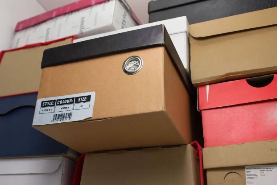 Shoe boxes