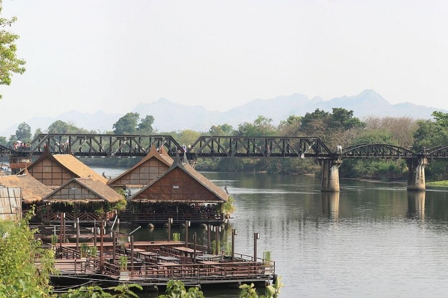 Thailand – sleep in a floating room on the River Kwai